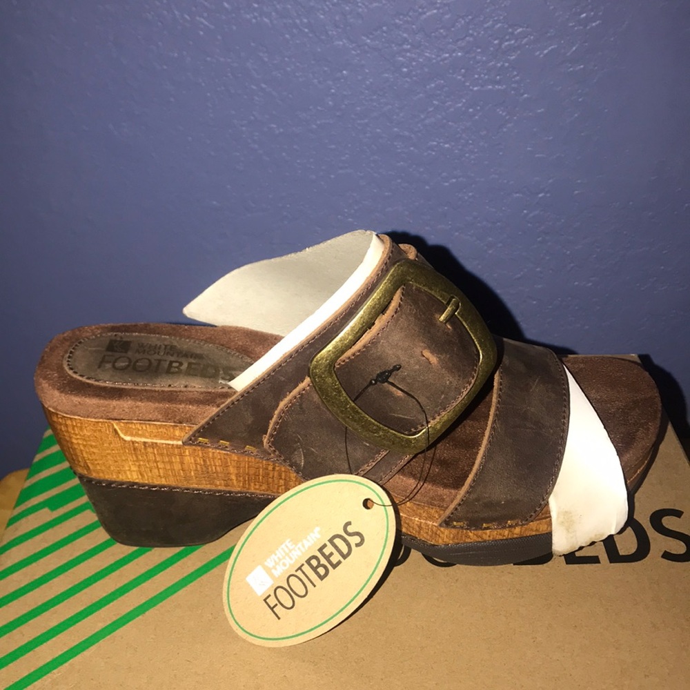 Shoe